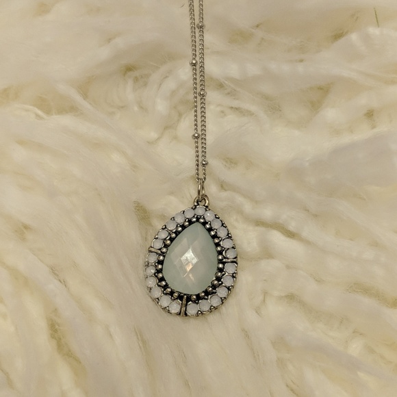 Handmade Light Green and White Pendant Necklace - Picture 4 of 8